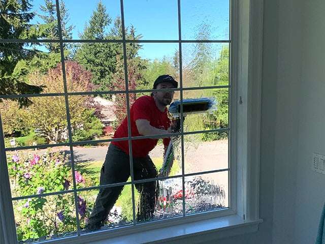 residential window cleaning outside